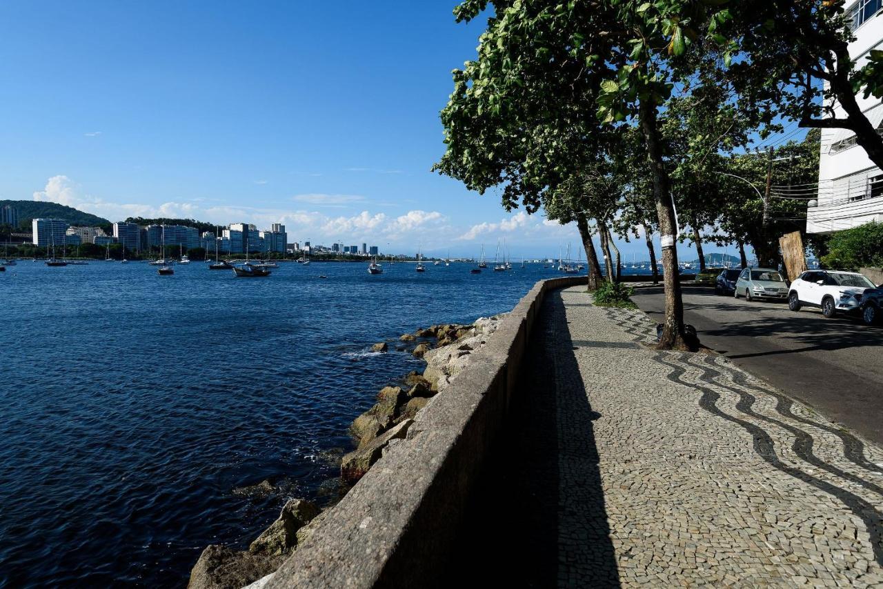 2 Quartos Na Urca Com Vista Para Baia De Guanabara A 700M Pao De Acucar Com Cozinha Completa E Wi-Fi - Bares, Restaurantes E Comercio Local A Poucos Metros Rio de Janeiro Extérieur photo